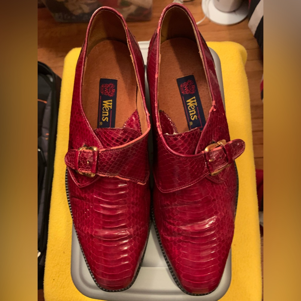 WENS Lux Snakeskin-Embossed Monk Strap Dress Shoes – Deep Red Statement